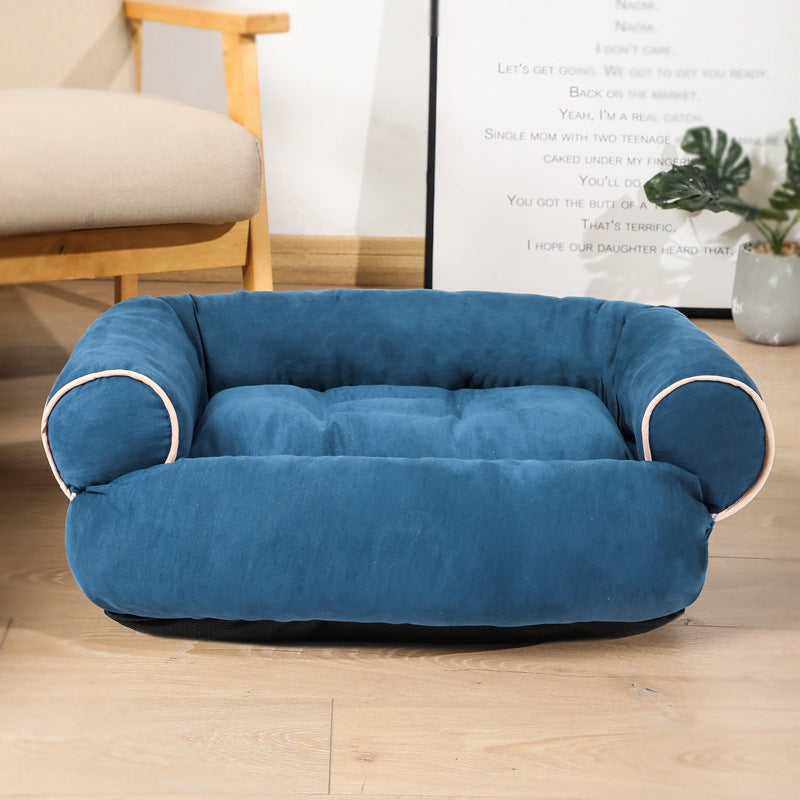 Emmalove - Elegancka i wygodna sofa dla psa z wyściółką